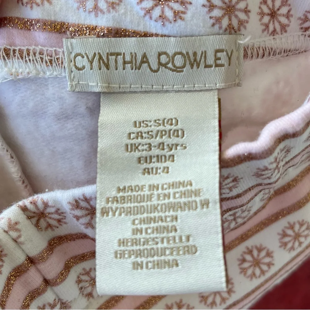 •Cynthia Rowley• Sparkly Snowflake Pattern Leggings - Size 4